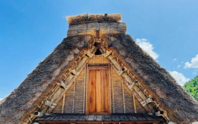 SHIRAKAWA-GO – Von Stroh und Seide