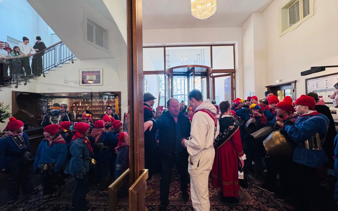 CHALANDAMARZ – Im Waldhaus Sils